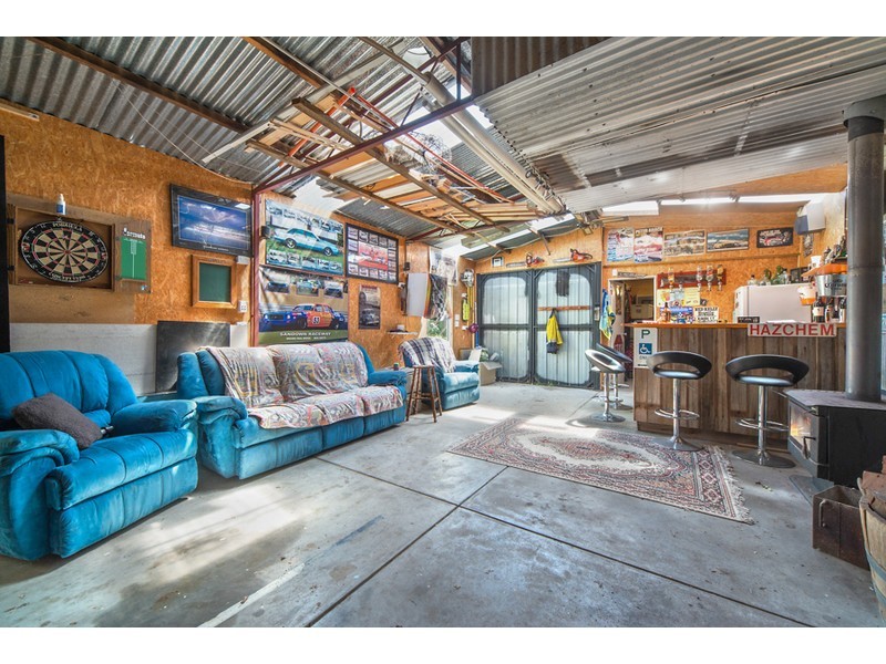 1 Lindsay Street, Frankston North VIC 3200