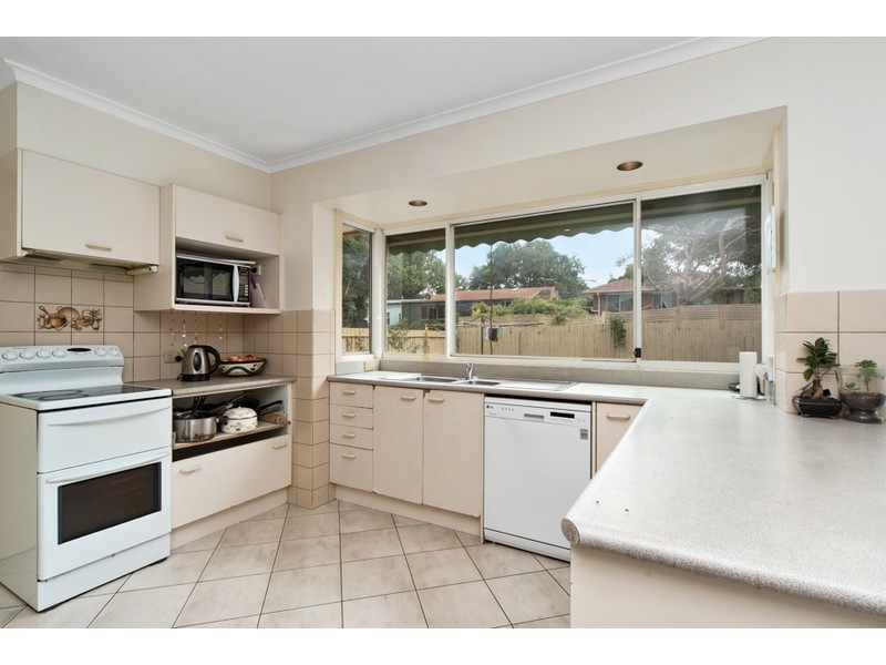11 Nursery Avenue, Frankston VIC 3199