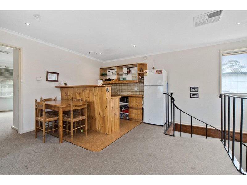 11 Nursery Avenue, Frankston VIC 3199