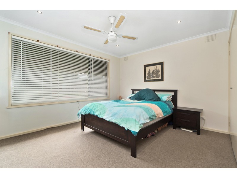 11 Nursery Avenue, Frankston VIC 3199
