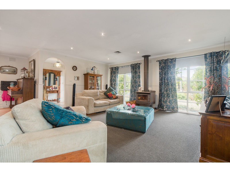 44 Ferndale Drive, Frankston VIC 3199