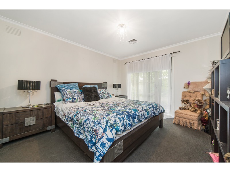 44 Ferndale Drive, Frankston VIC 3199