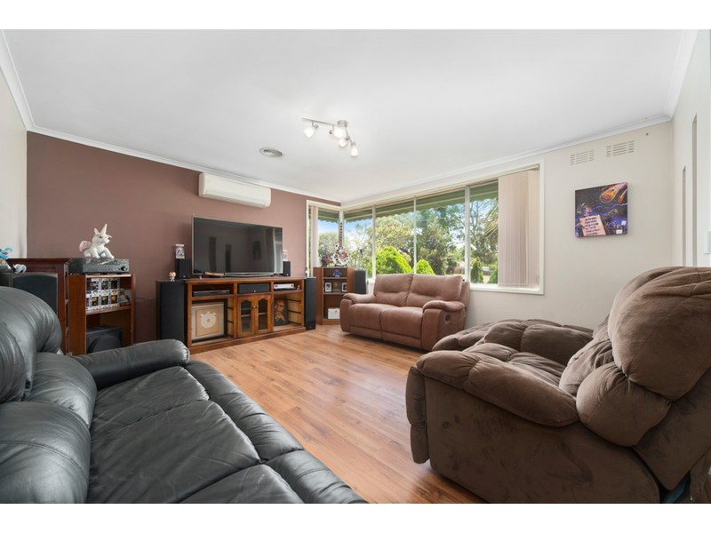 82 Ashleigh Avenue, Frankston VIC 3199