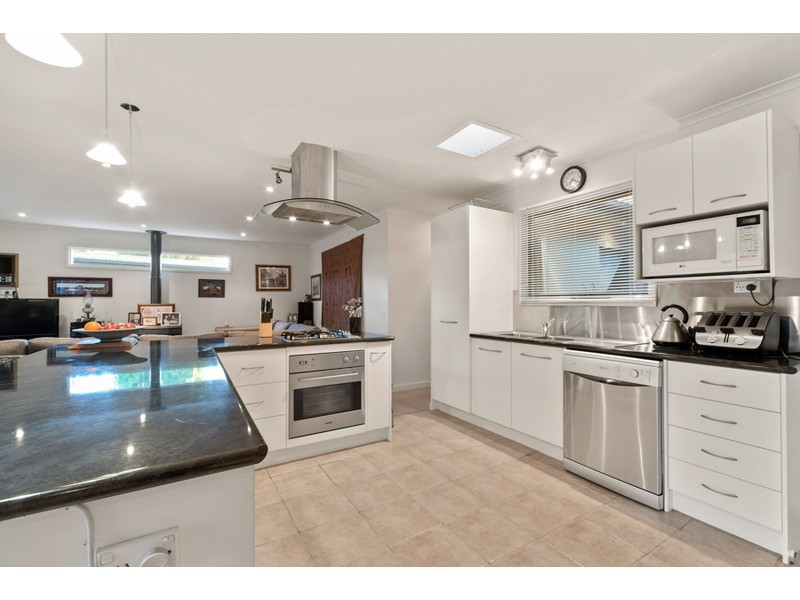 9 Parkleigh Court, Langwarrin VIC 3910