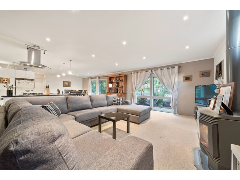 9 Parkleigh Court, Langwarrin VIC 3910