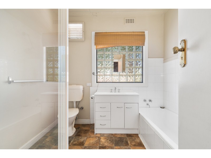 125 Beach Street, Frankston VIC 3199