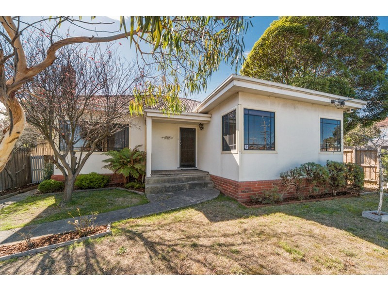 125 Beach Street, Frankston VIC 3199