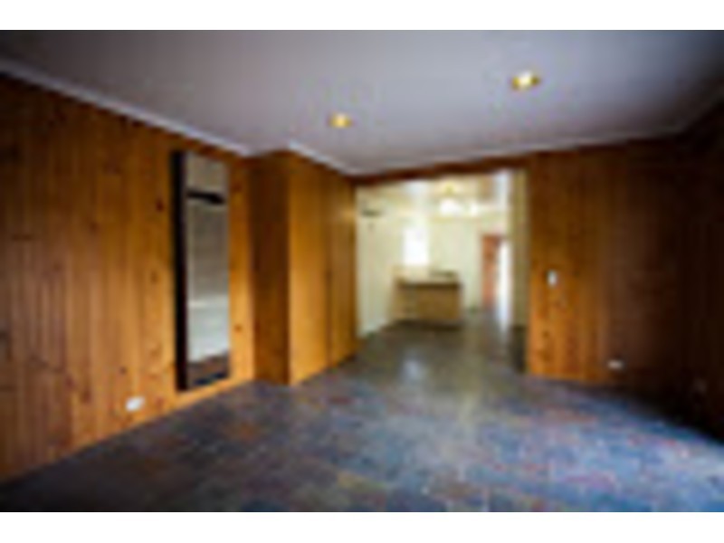 143 Karingal Drive, Frankston VIC 3199