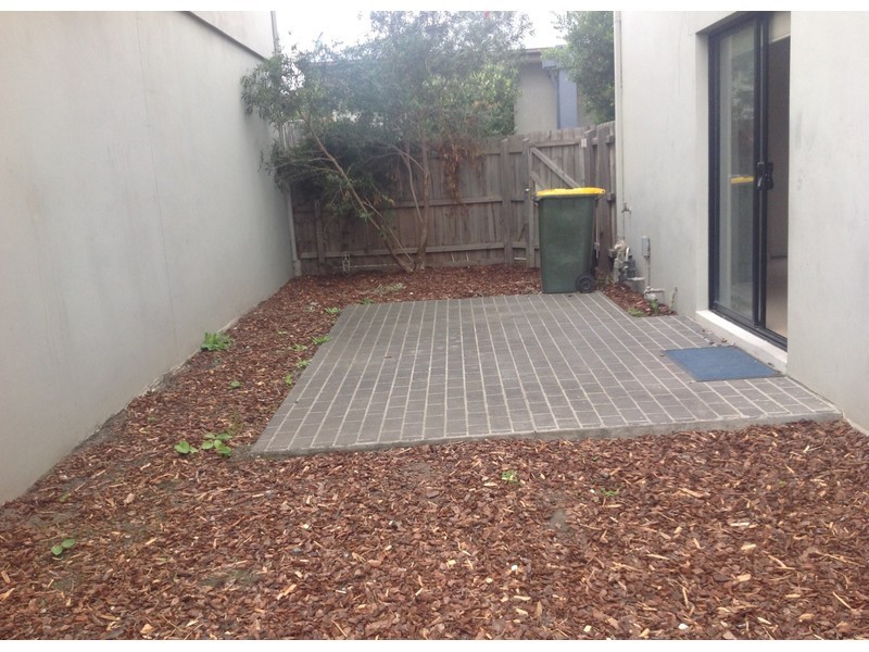4/11 Culcairn Drive, Frankston South VIC 3199