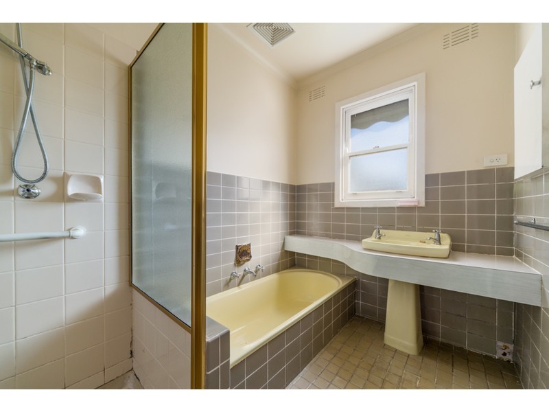 13 Lardner Road, Frankston VIC 3199