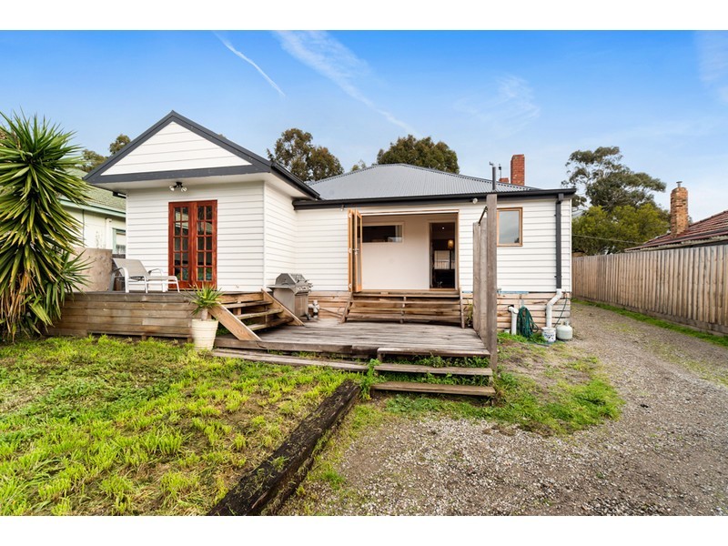 24 Oates Street, Frankston VIC 3199