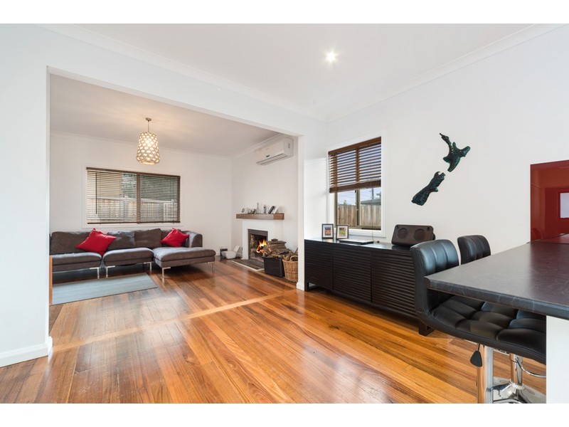 24 Oates Street, Frankston VIC 3199