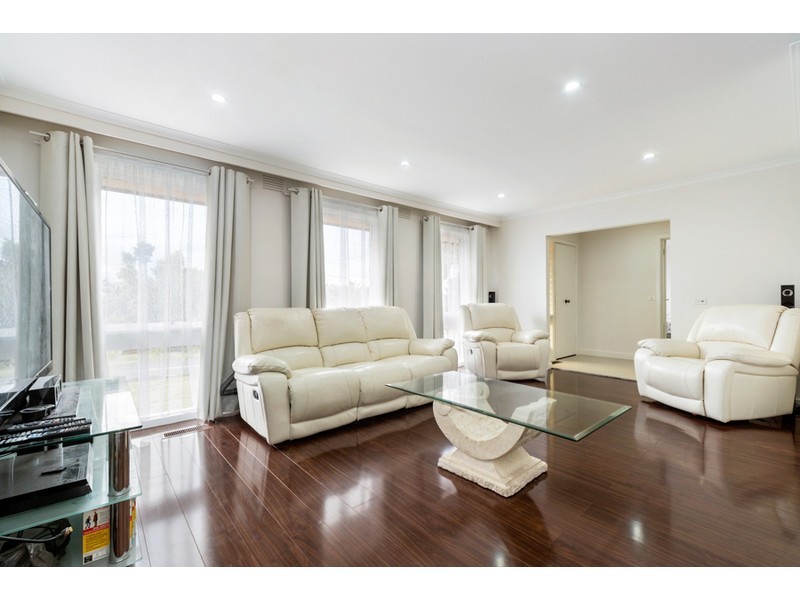 222 Power Road, Endeavour Hills VIC 3802