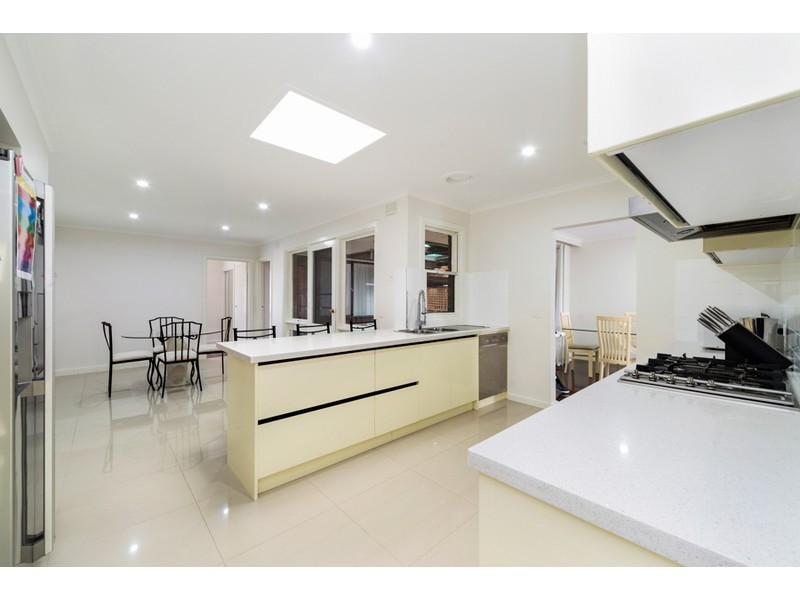 222 Power Road, Endeavour Hills VIC 3802