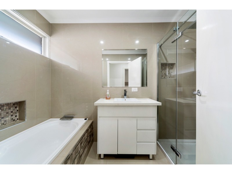 222 Power Road, Endeavour Hills VIC 3802