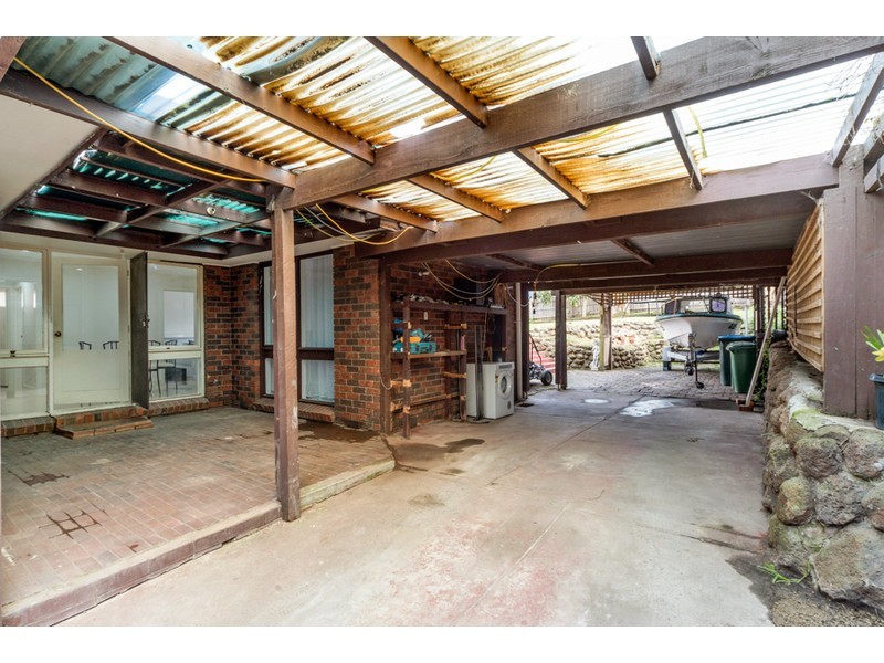 222 Power Road, Endeavour Hills VIC 3802