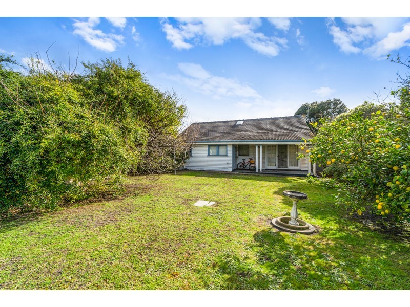 61 Dandenong Road East, Frankston VIC 3199