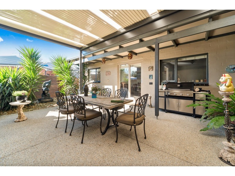 1/9 Wykeham Court, Frankston VIC 3199