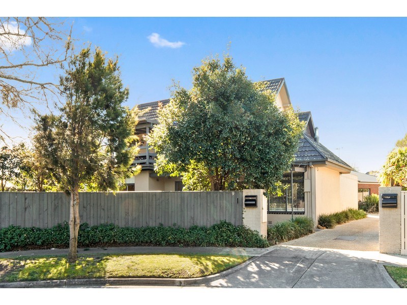 1/9 Wykeham Court, Frankston VIC 3199