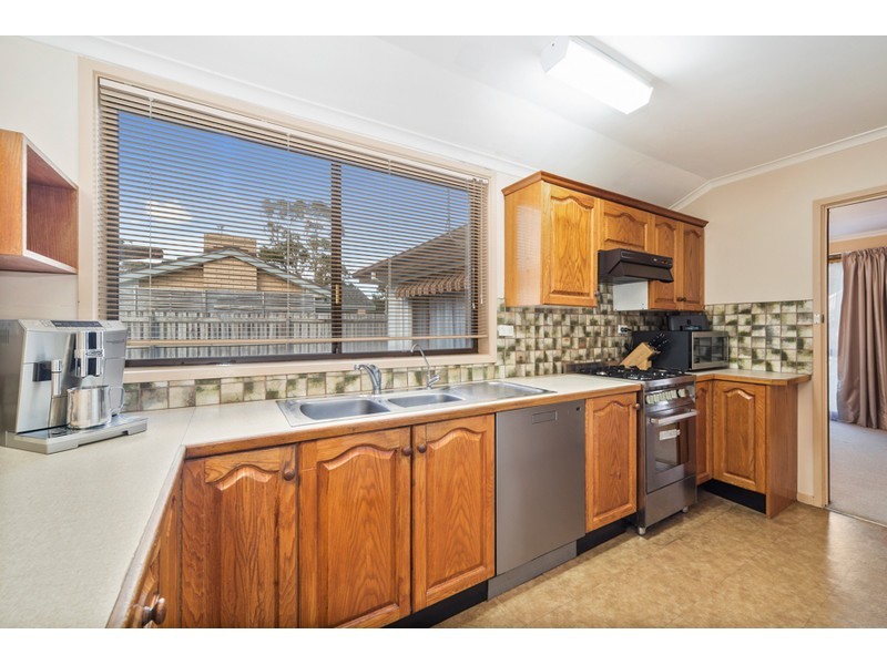 15 Burleigh Court, Frankston VIC 3199