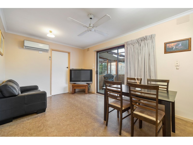 15 Burleigh Court, Frankston VIC 3199