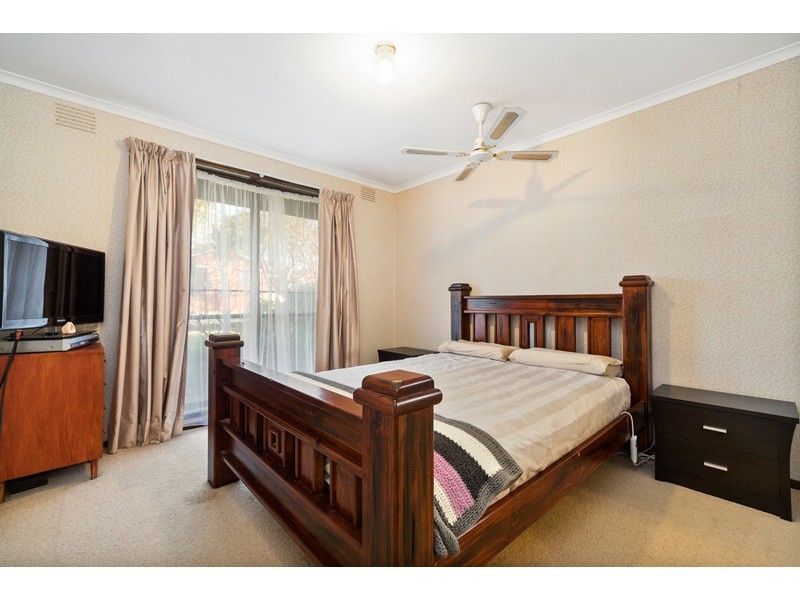 15 Burleigh Court, Frankston VIC 3199