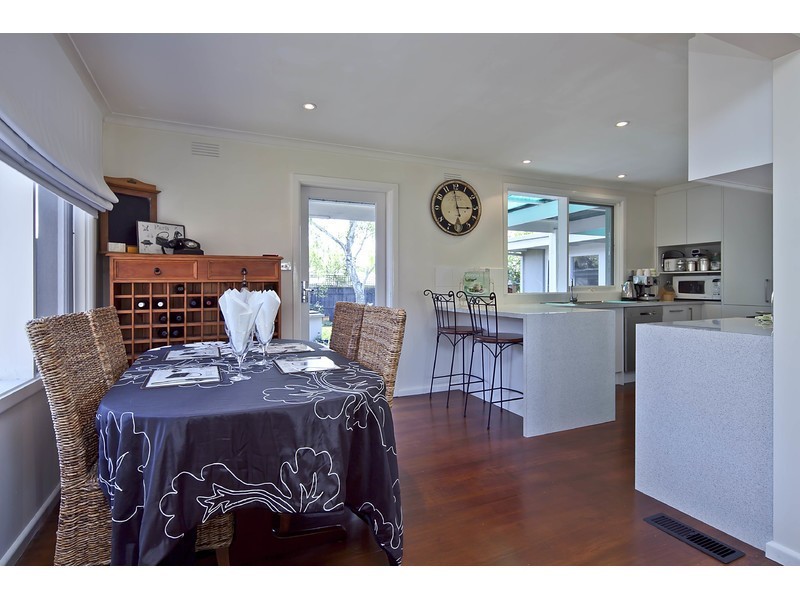 18 Helvetia Court, Frankston South VIC 3199