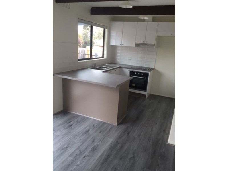 20 B Long Street, Langwarrin VIC 3910