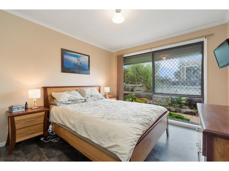 10 Glyndon Crt, Seaford VIC 3198
