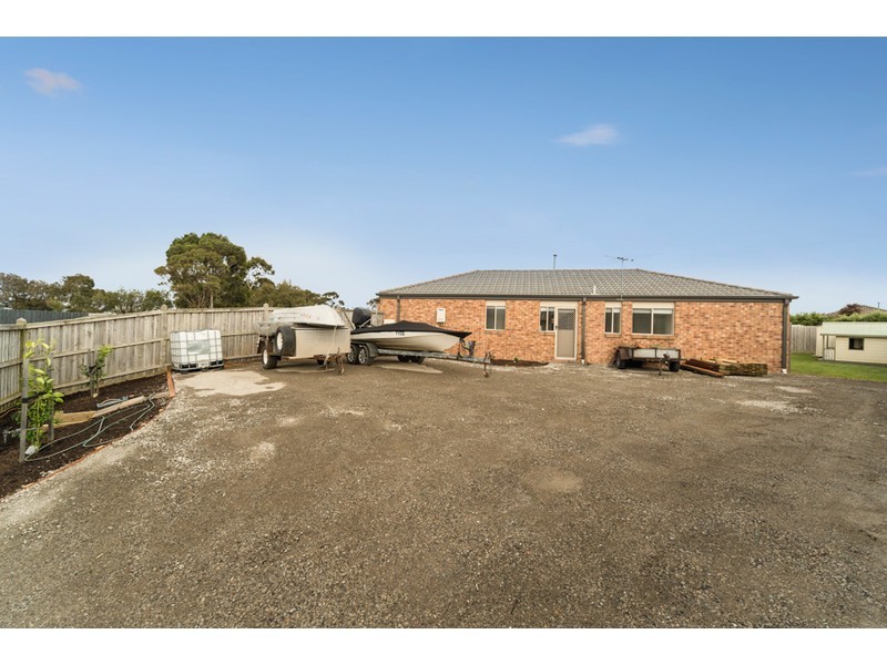 1 Rosemary Drive, Hastings VIC 3915