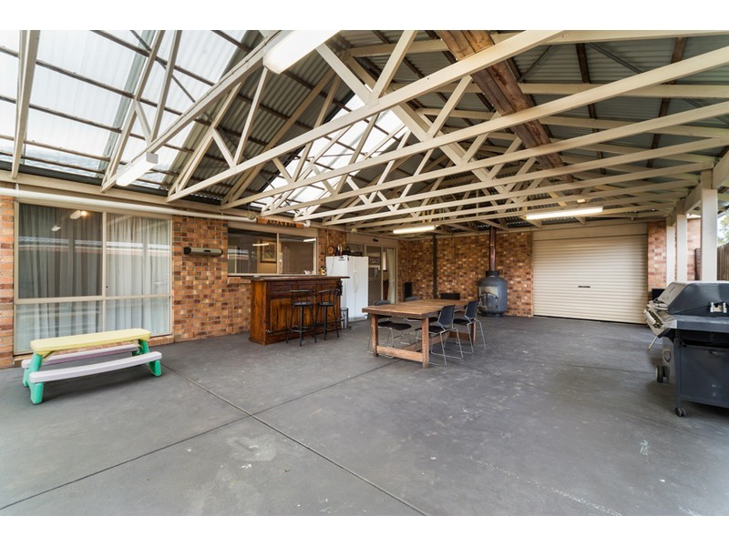 1 Rosemary Drive, Hastings VIC 3915