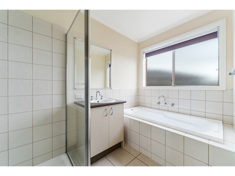 1 Rosemary Drive, Hastings VIC 3915