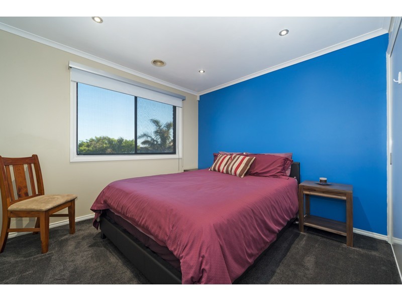 18 Grasswren Close, Langwarrin VIC 3910