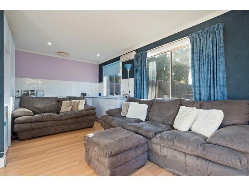 18 Grasswren Close, Langwarrin VIC 3910