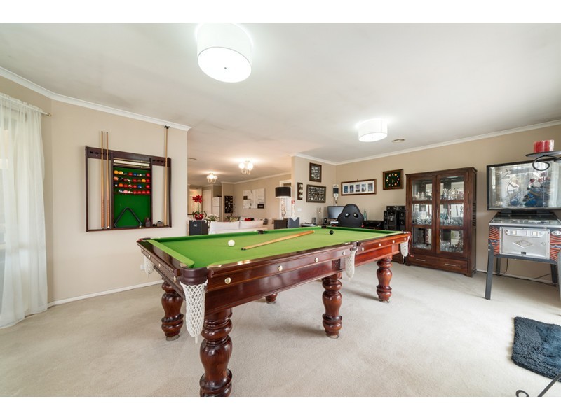 15 Marriott Crescent, Skye VIC 3977