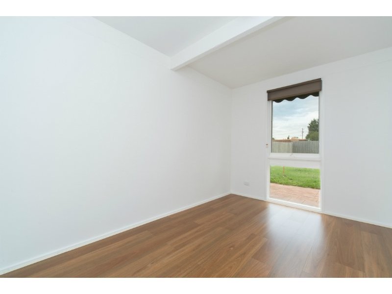 4B Ropley Grange, Frankston VIC 3199