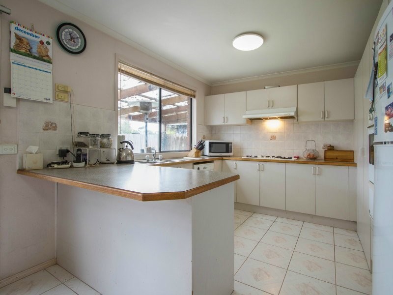 3A Bayside Grove, Seaford VIC 3198