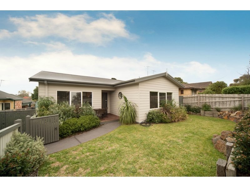 17 Jolly Street, Frankston VIC 3199