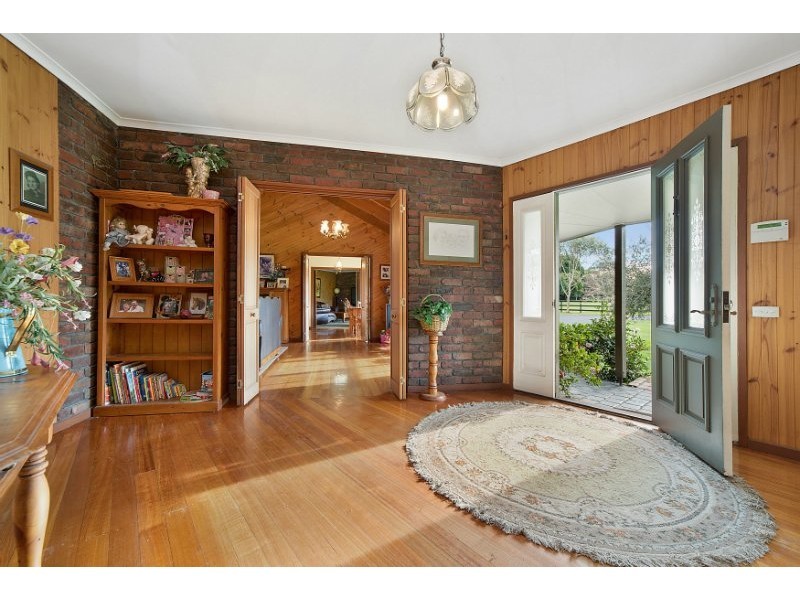 100 Queens Road, Pearcedale VIC 3912