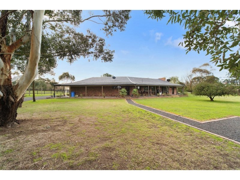 100 Queens Road, Pearcedale VIC 3912