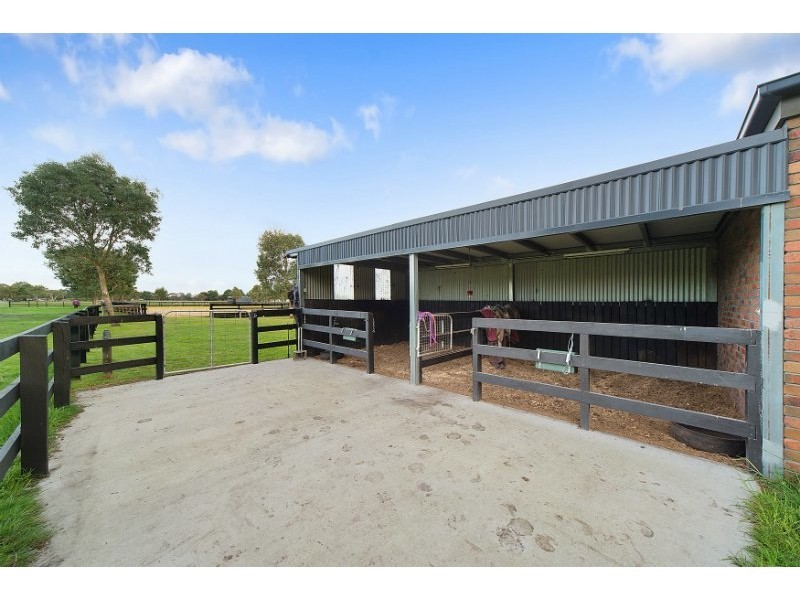 100 Queens Road, Pearcedale VIC 3912