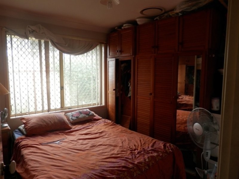 Hoxton Park NSW 2171