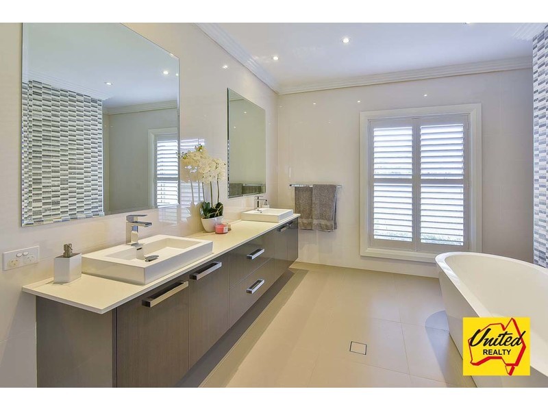 10 Burrells Road, Menangle NSW 2568