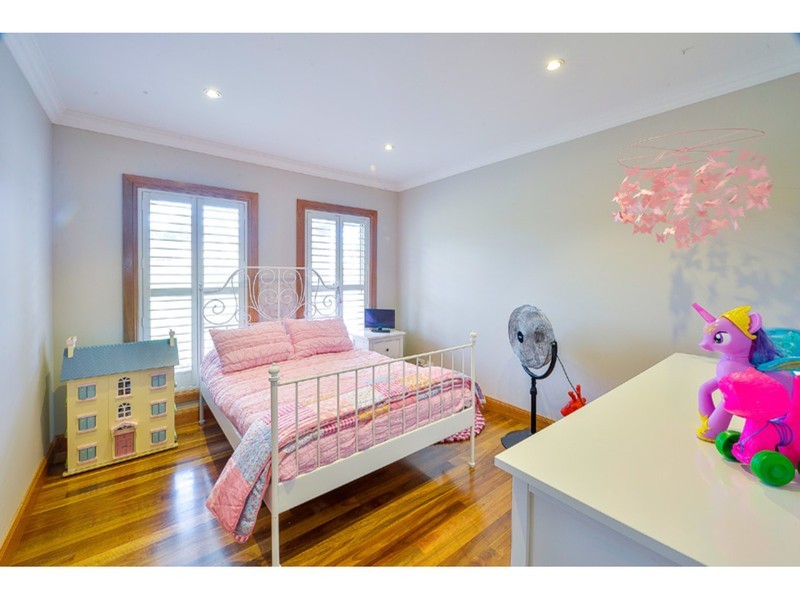 81 Sunnyside Drive, Ellis Lane NSW 2570