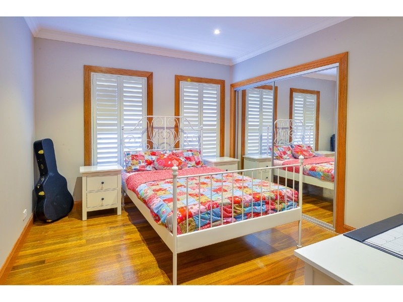 81 Sunnyside Drive, Ellis Lane NSW 2570