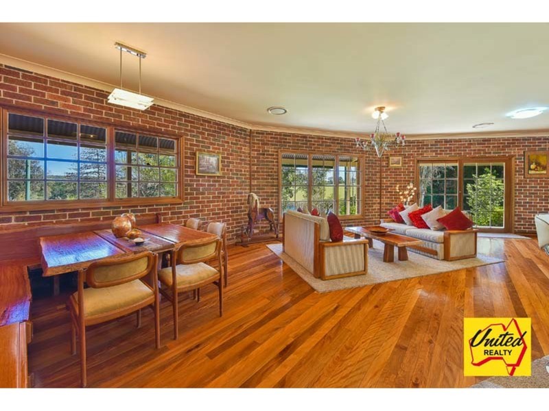 The Oaks NSW 2570