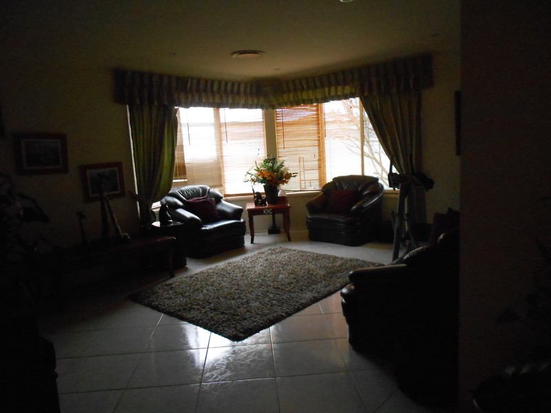 36 Wainwright ave, West Hoxton NSW 2171