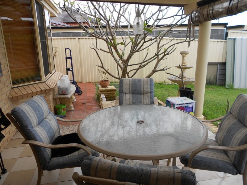 36 Wainwright ave, West Hoxton NSW 2171