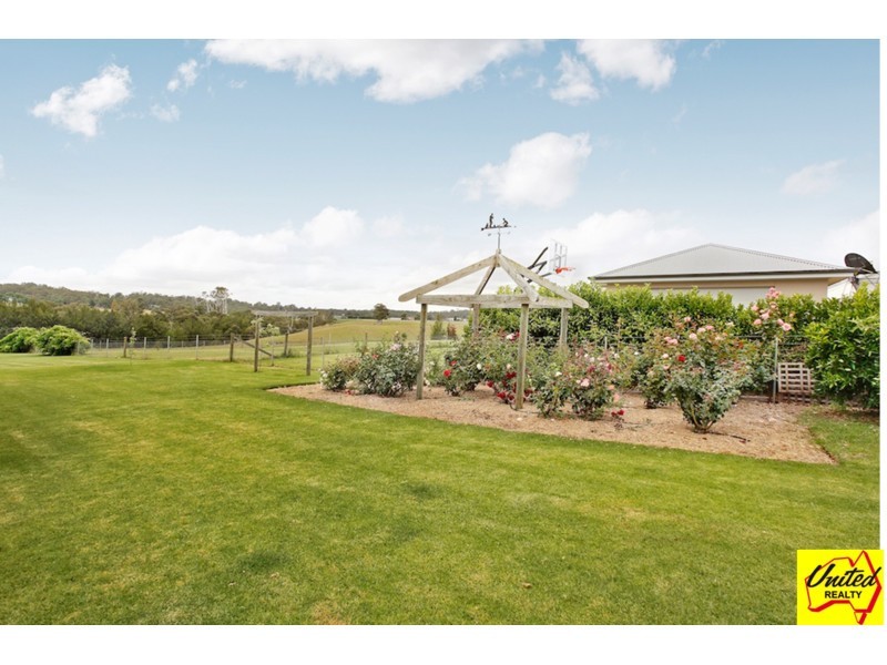 77 Sunnyside Drive, Ellis Lane NSW 2570