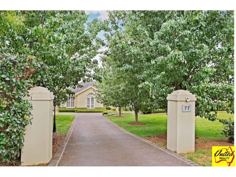 77 Sunnyside Drive, Ellis Lane NSW 2570